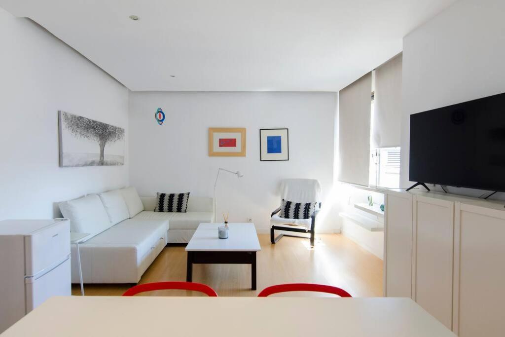 Апартаменти Beautiful Flat A Stone'S Throw From The Retiro-Vill Мадрид Екстер'єр фото