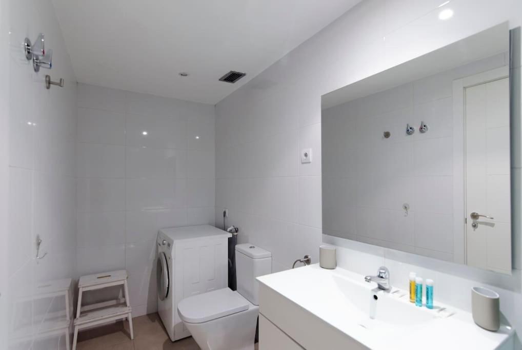 Апартаменти Beautiful Flat A Stone'S Throw From The Retiro-Vill Мадрид Екстер'єр фото
